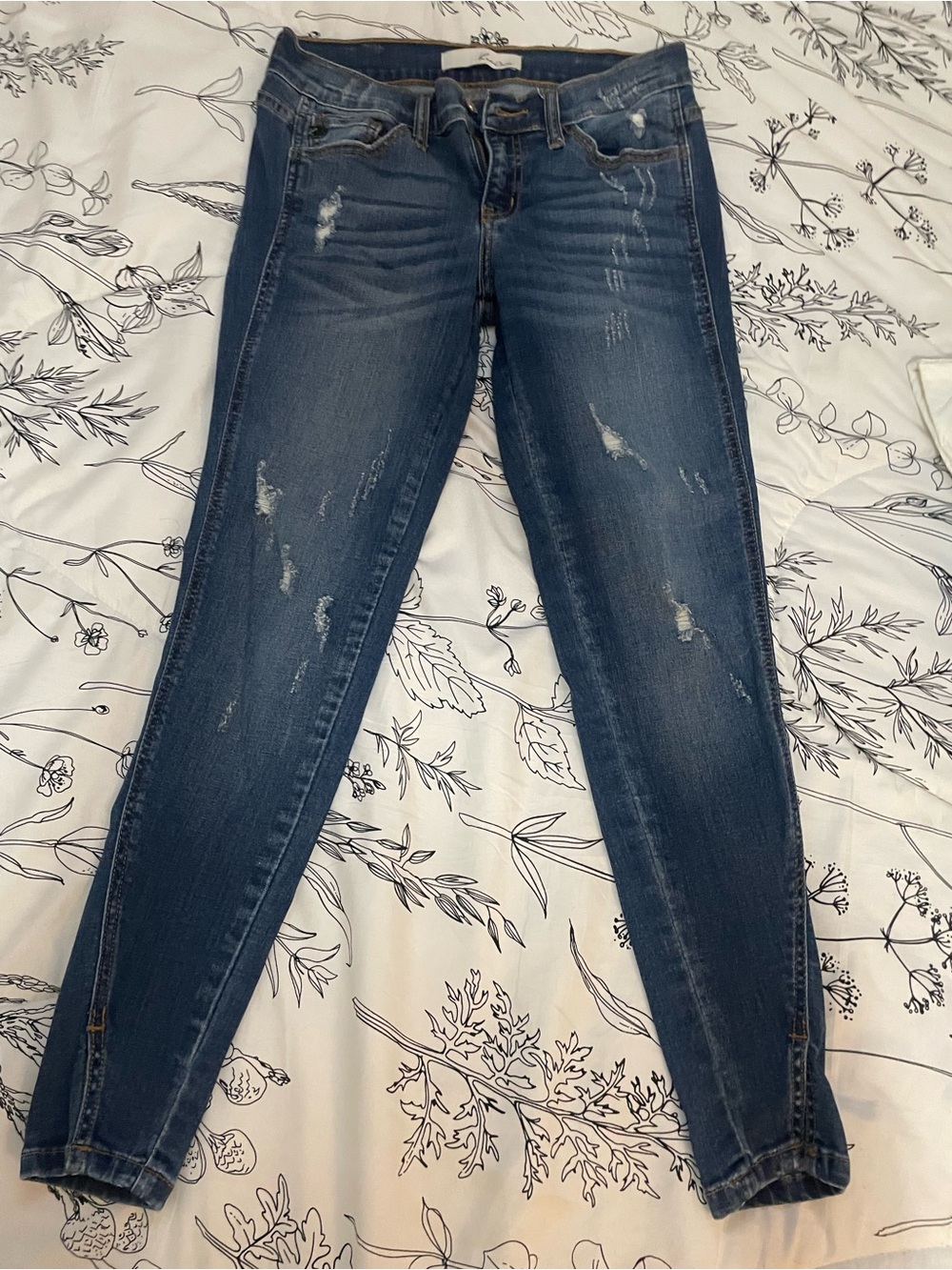 Dark Blue Distressed Women's Skinny Jeans